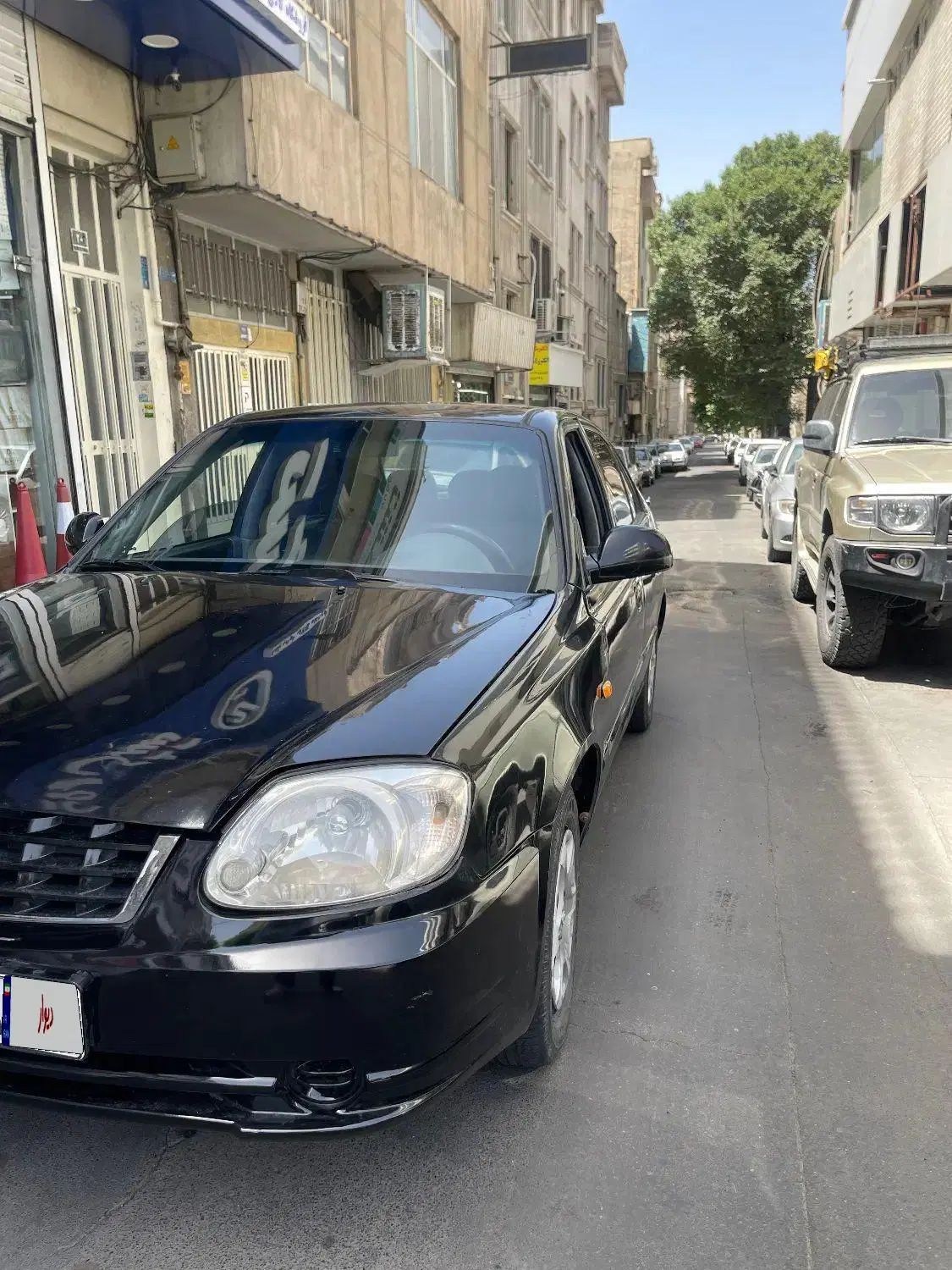 هیوندای ورنا دنده‌ ای - 1383