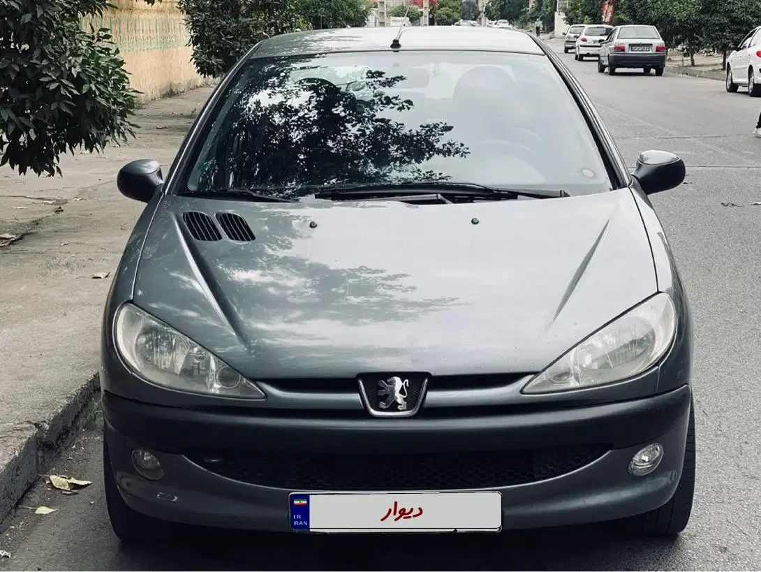 پژو ۲۰۶ صندوق دار v8 - 1390