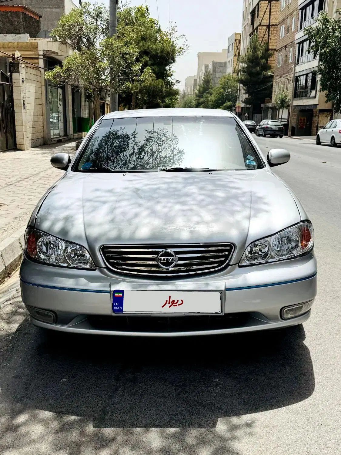 نیسان ماکسیما دنده‌ای - 1382