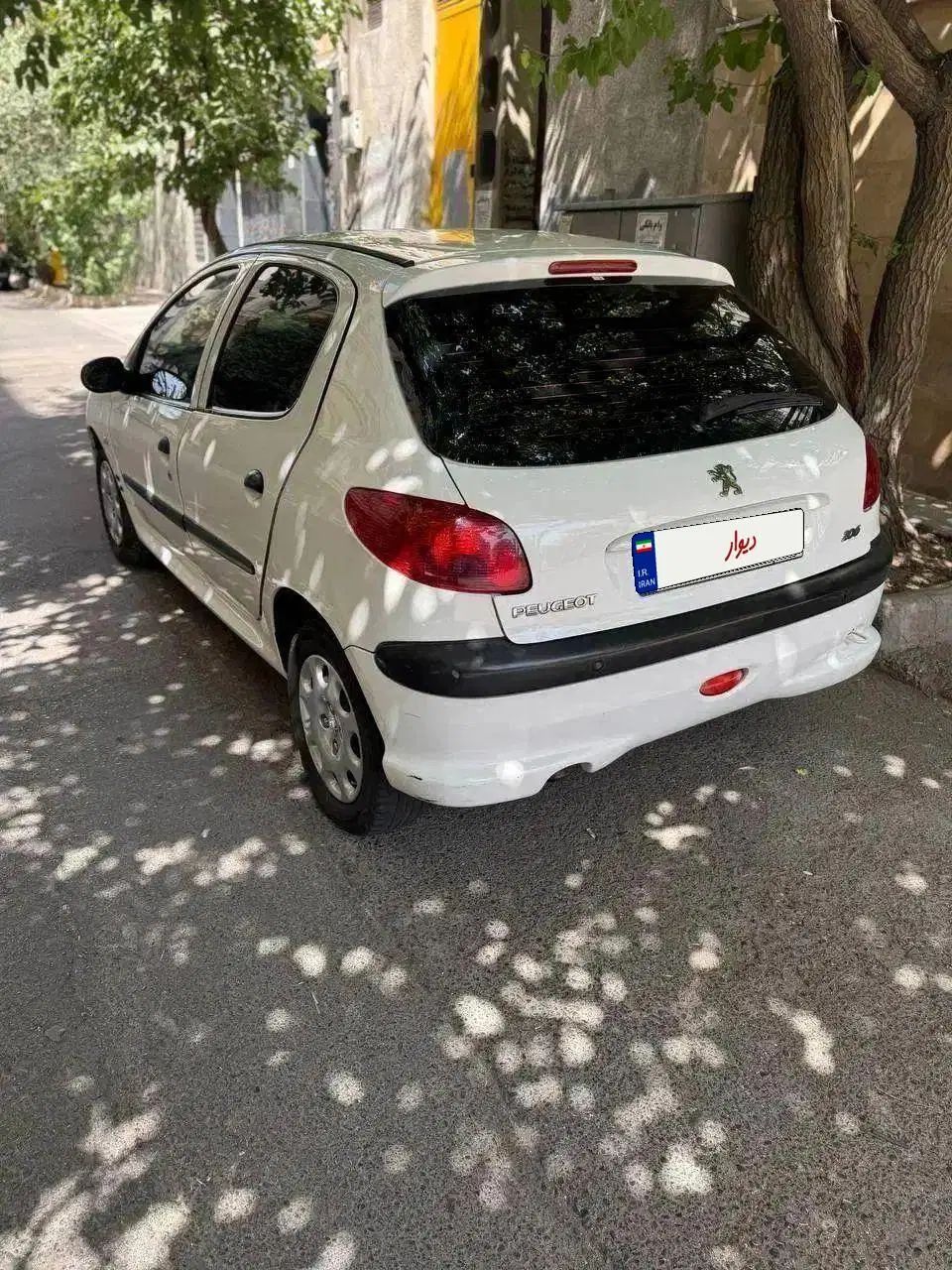 پژو 206 تیپ 2 - 1395