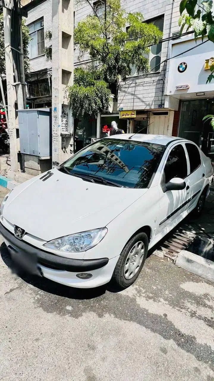 پژو ۲۰۶ صندوق دار v8 - 1394