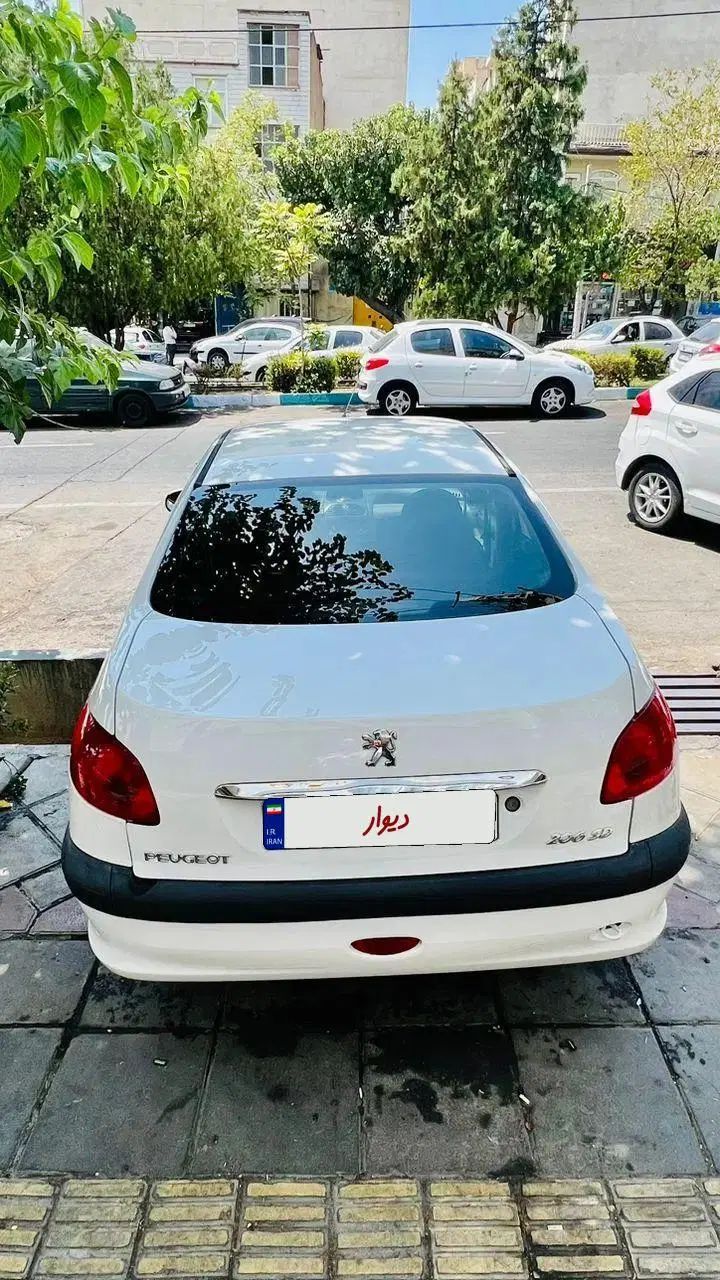 پژو ۲۰۶ صندوق دار v8 - 1394