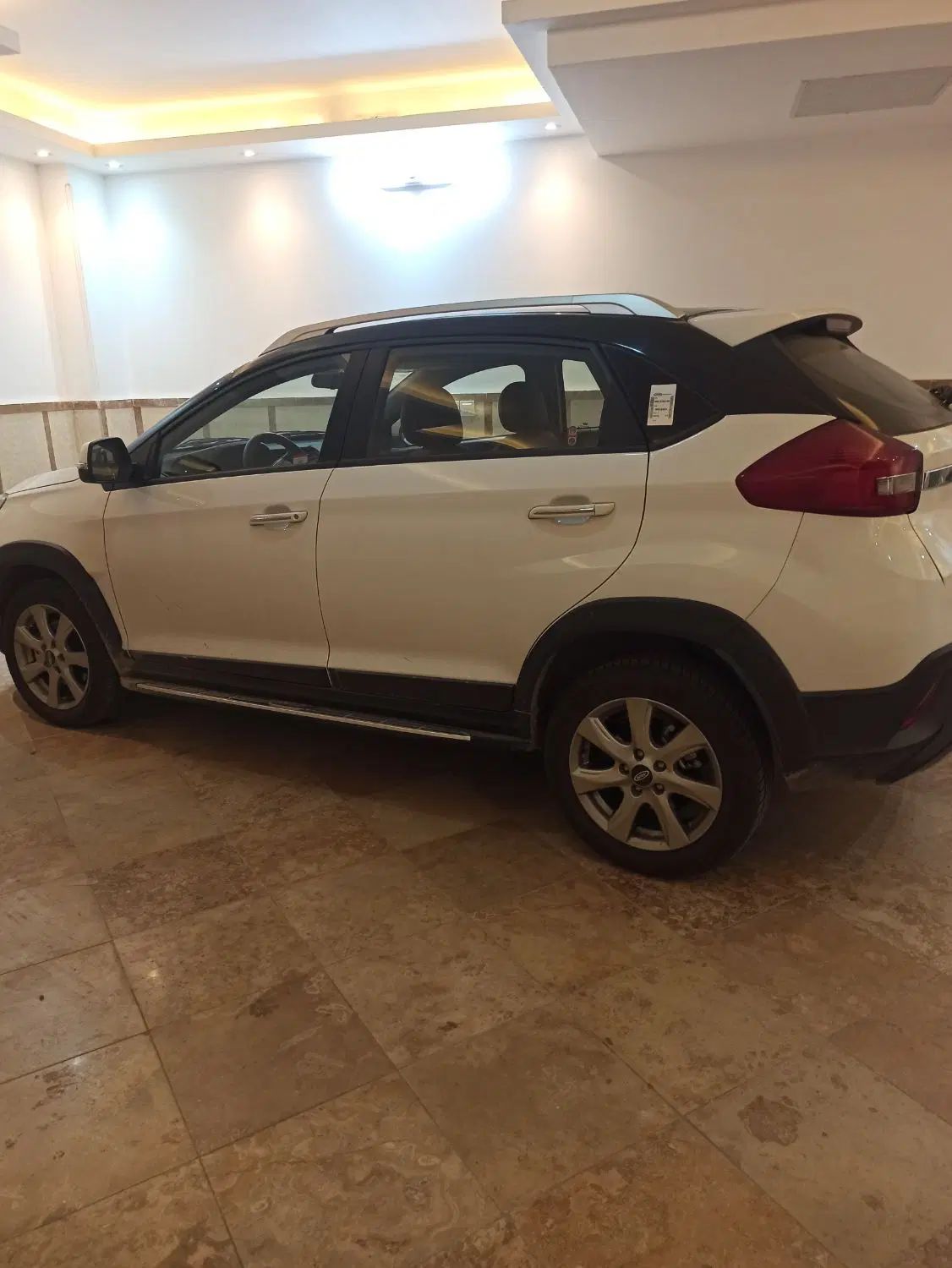 خودرو ام وی ام، X22 آگهی ann_20081472