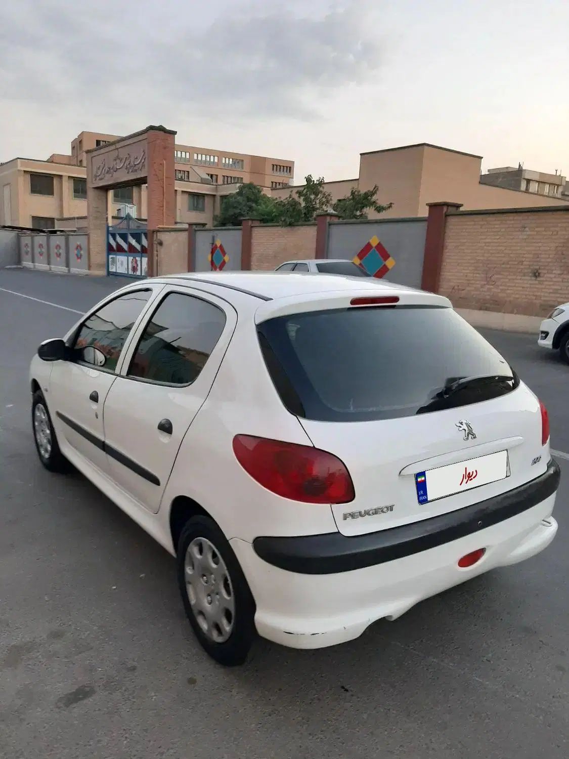 پژو 206 تیپ 5 - 1399