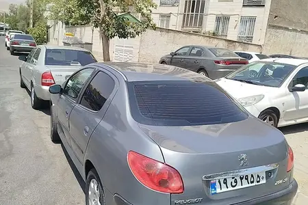 پژو ۲۰۶ صندوق دار v8 - 1390