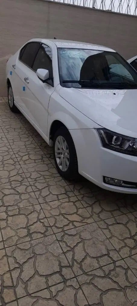 دنا پلاس توربو اتوماتیک - 1404