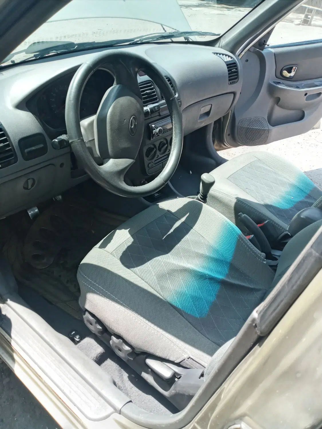 هیوندای ورنا دنده‌ ای - 1383