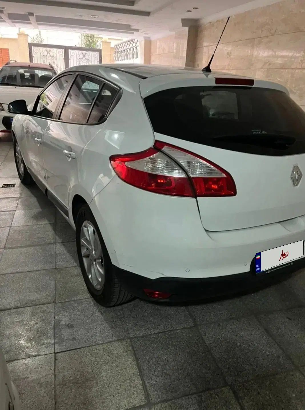 رنو اسکالا 2000 E2 - 2014