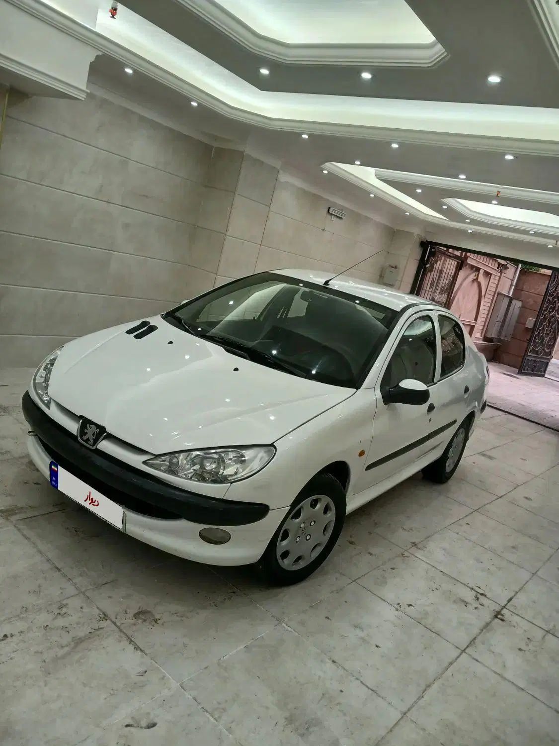 پژو ۲۰۶ صندوق دار v8 - 1394