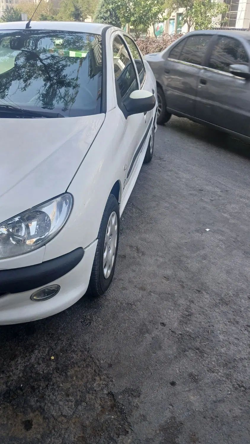 پژو ۲۰۶ صندوق دار v8 - 1393