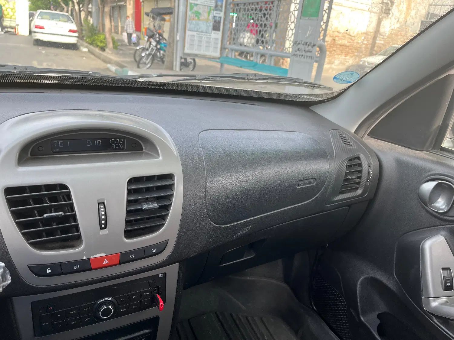 کوییک R دنده‌ای - 1400