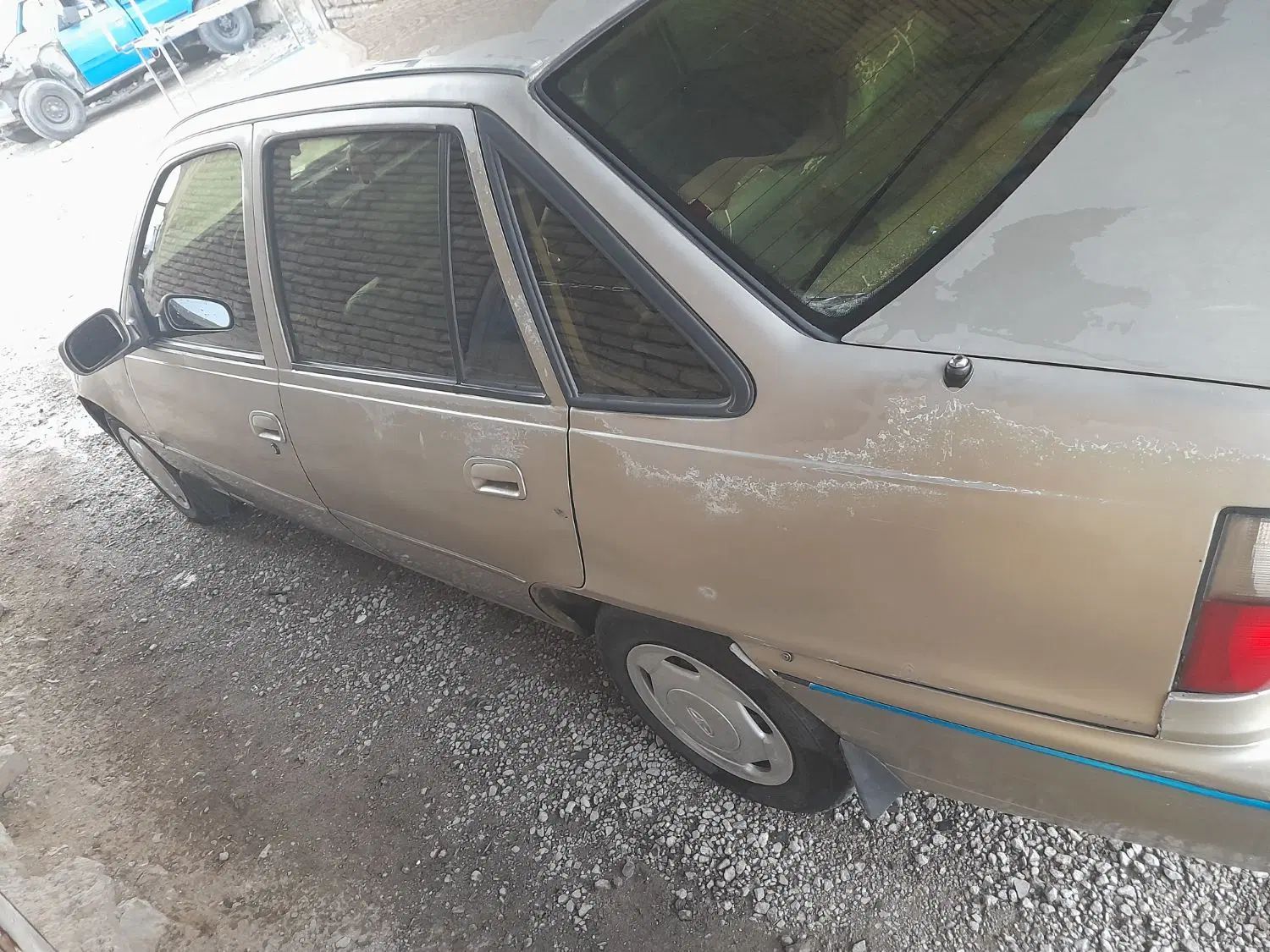 دوو سیلو سدان - 1382