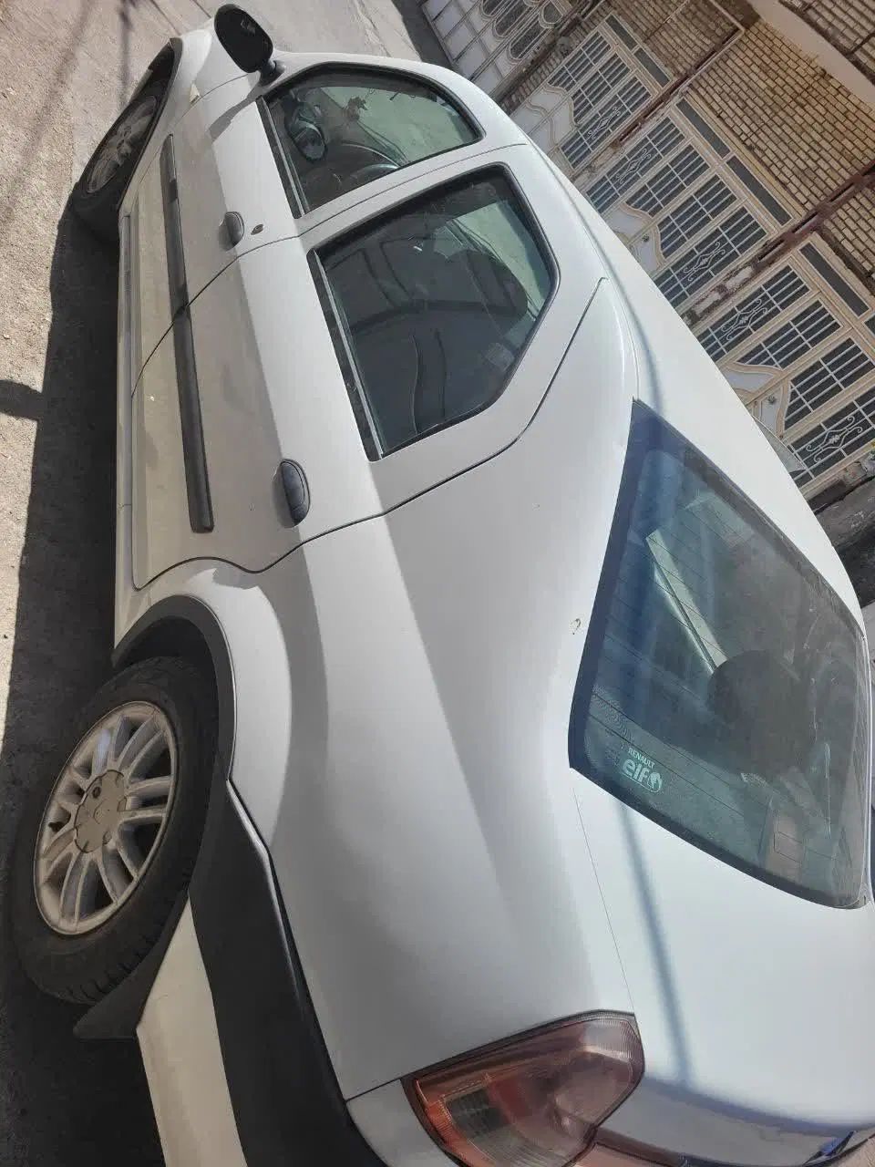 خودرو رنو، پارس تندر آگهی ann_20082034