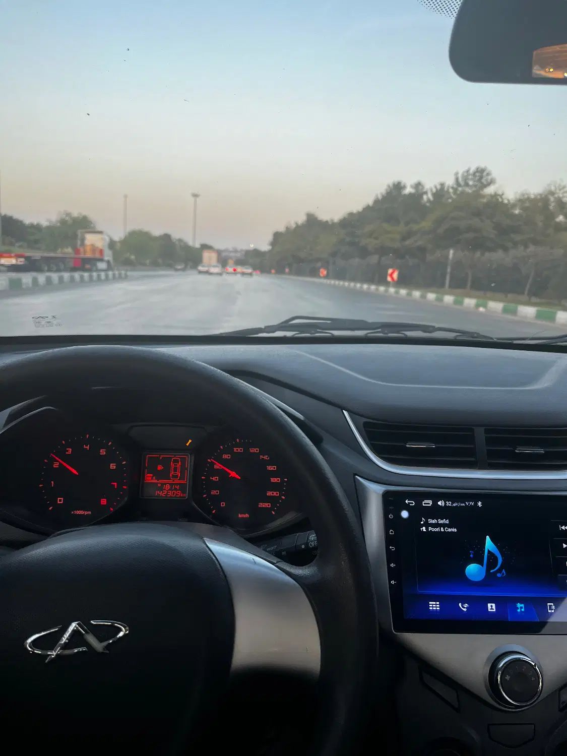 ام وی ام 315 هاچ بک ساده دنده ای - 1394
