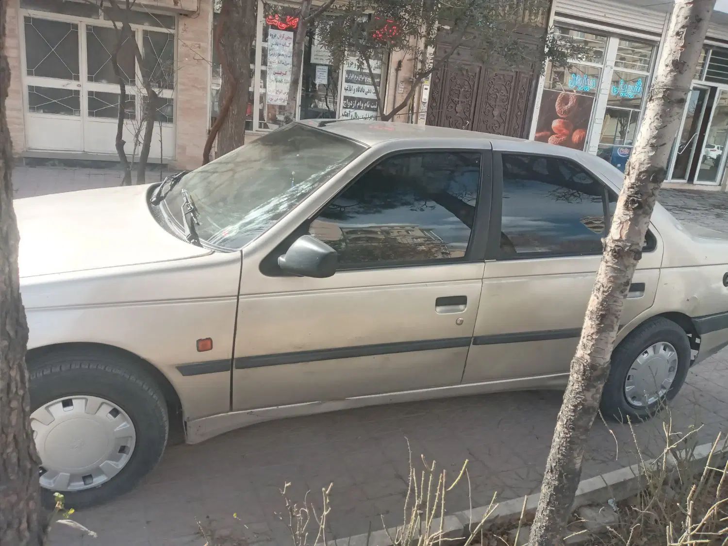 خودرو پژو، روآ آگهی ann_20082116