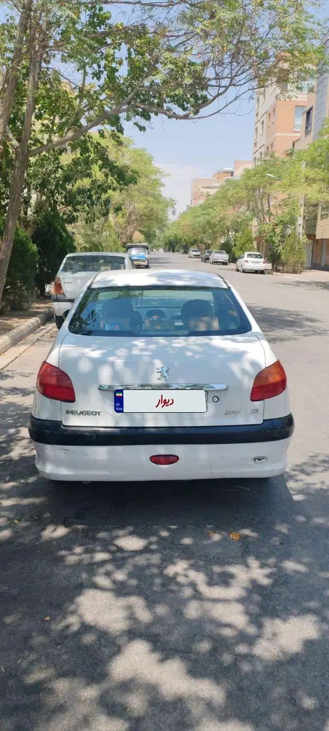 پژو ۲۰۶ صندوق دار v1 - 1386