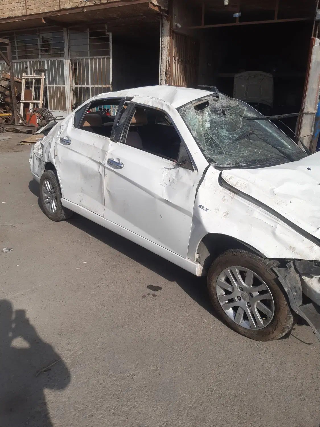 دنا پلاس تیپ ۲ سانروف ۴ ایربگ - 1398