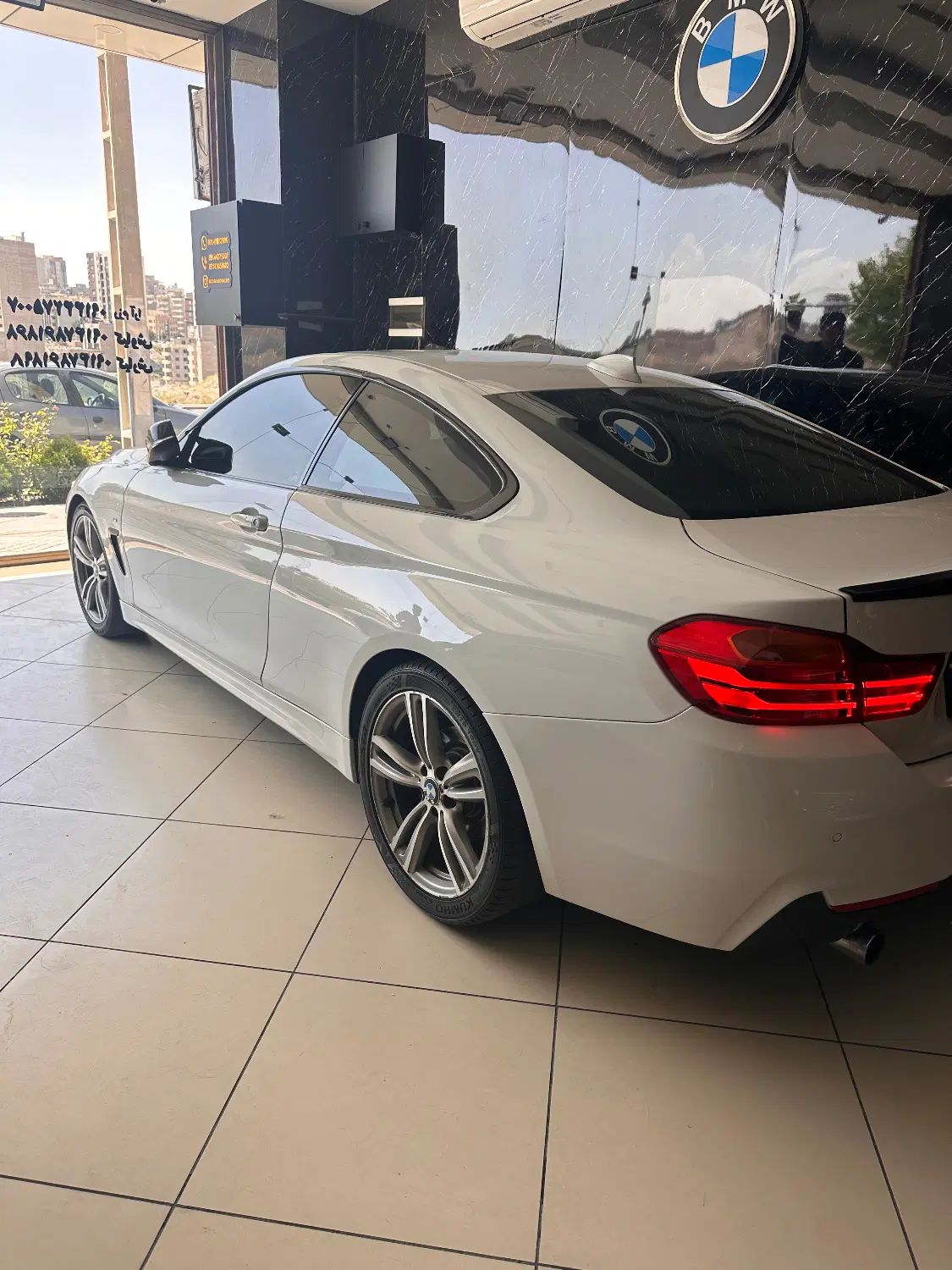 ب ام و سری 4 کوپه 420i - 2015