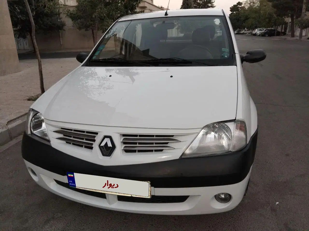 خودرو رنو، تندر 90 آگهی ann_20082822