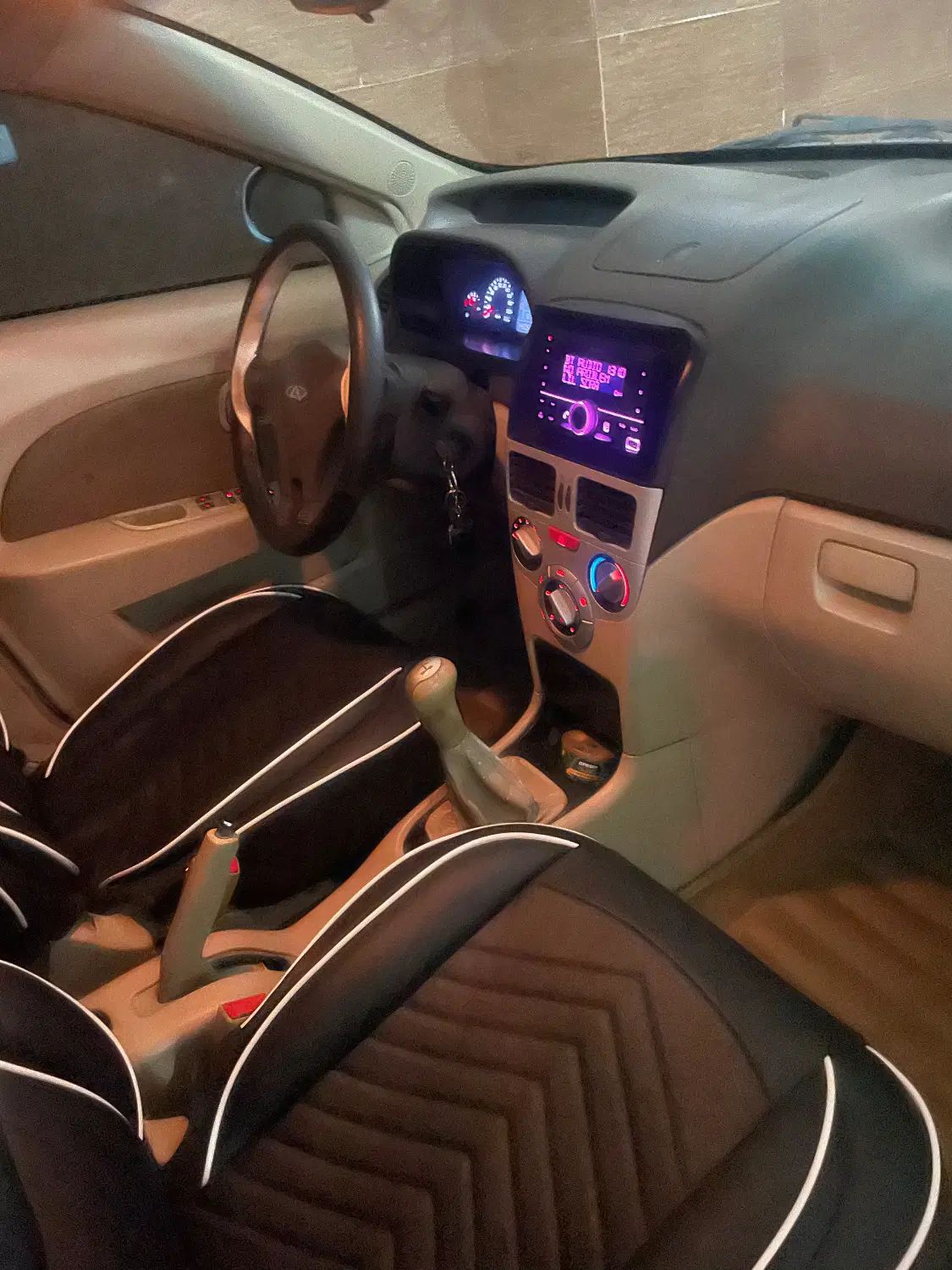 ام وی ام 315 هاچ بک ساده دنده ای - 1392
