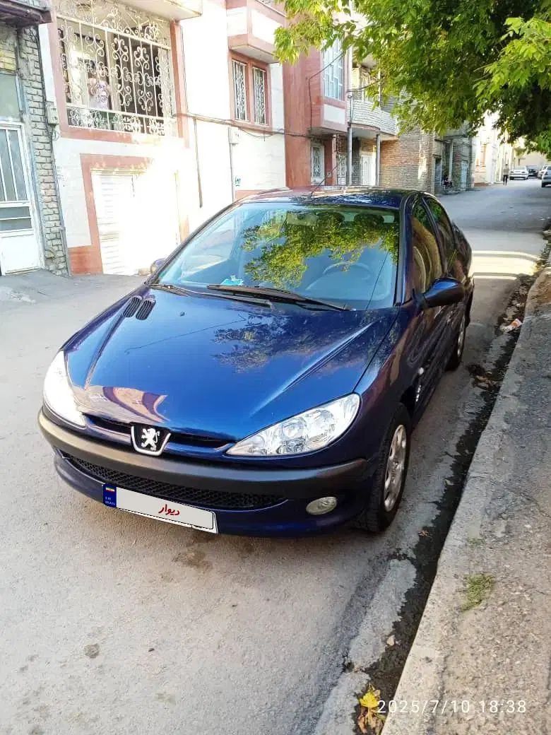 پژو ۲۰۶ صندوق دار v8 - 1396