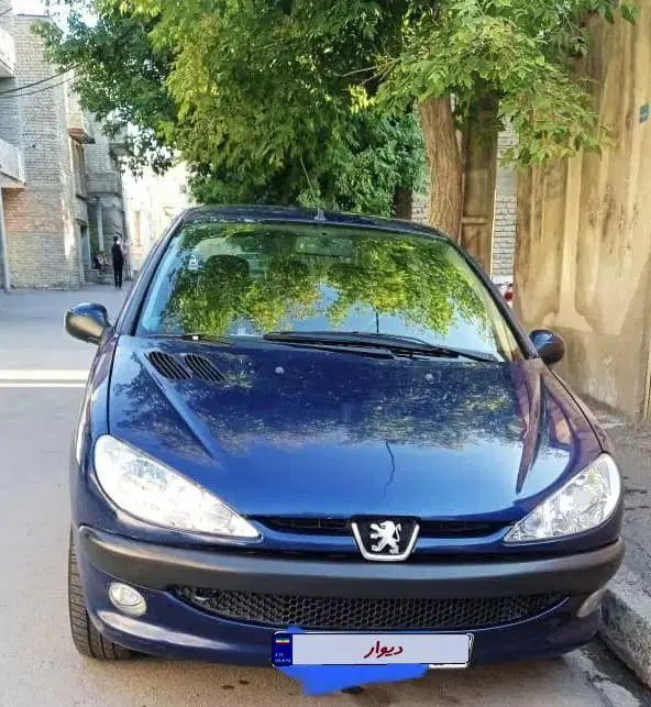 پژو ۲۰۶ صندوق دار v8 - 1396
