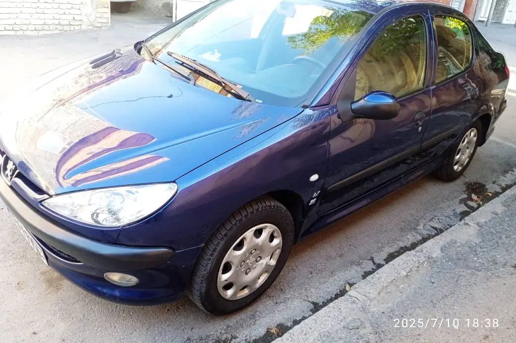 پژو ۲۰۶ صندوق دار v8 - 1396