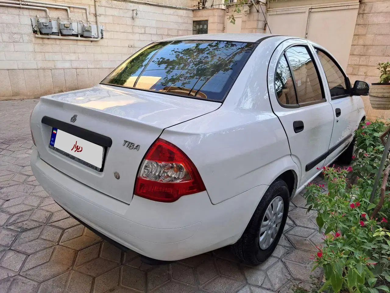 تیبا صندوق دار SX - 1395