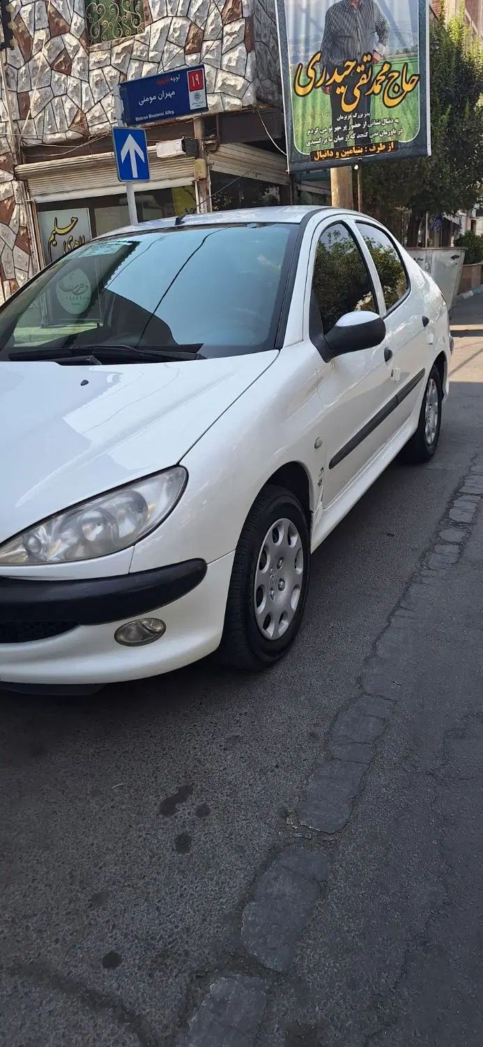پژو ۲۰۶ صندوق دار v8 - 1396