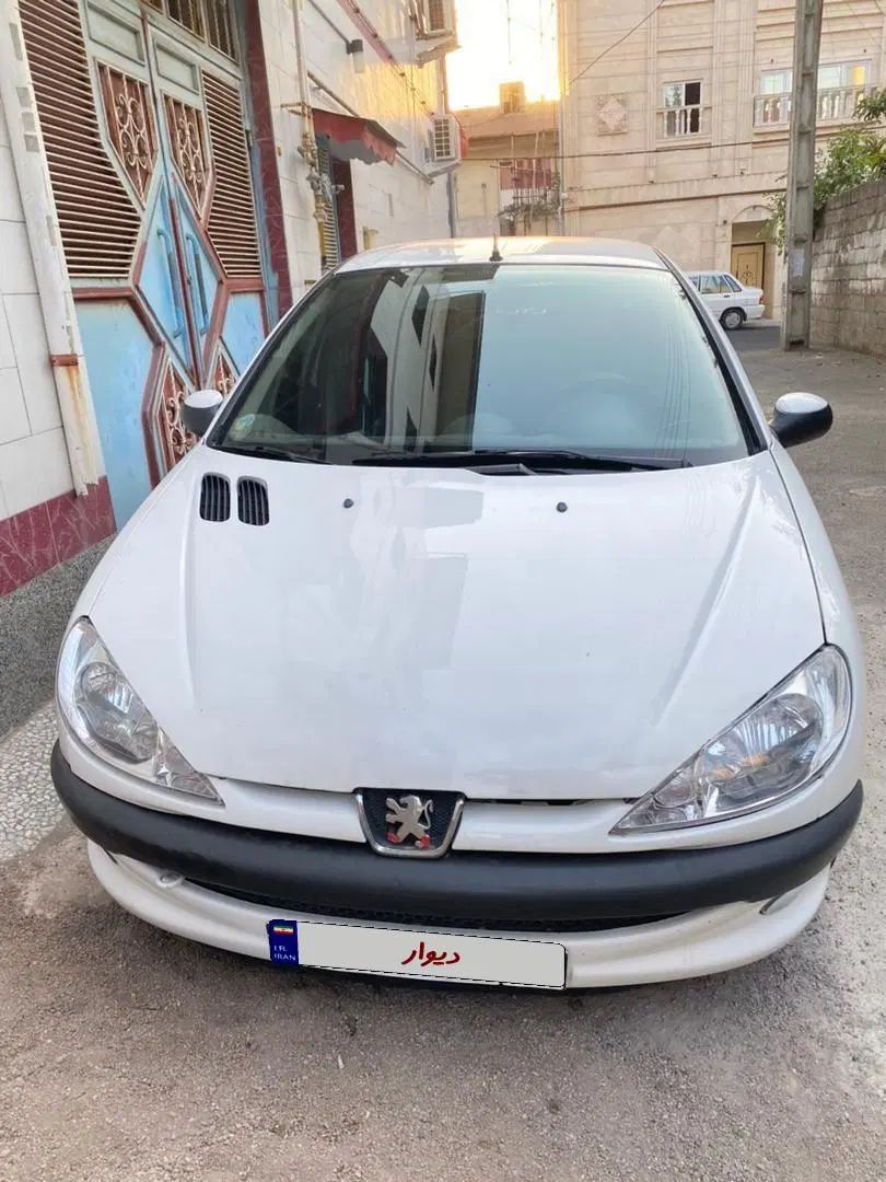پژو ۲۰۶ صندوق دار v8 - 1390