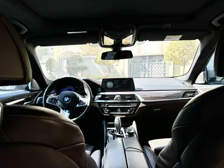 ب ام و سری 5 530i - 2018