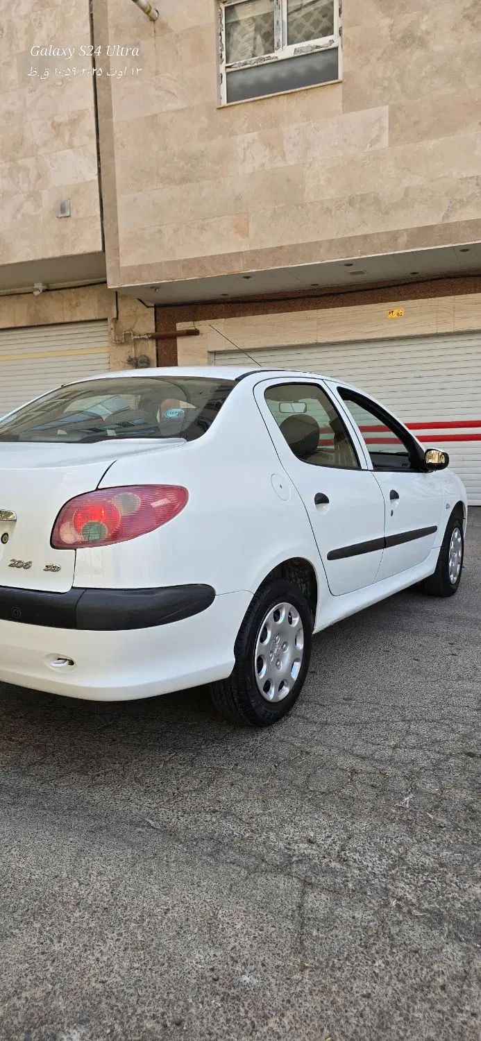 پژو ۲۰۶ صندوق دار v8 - 1394