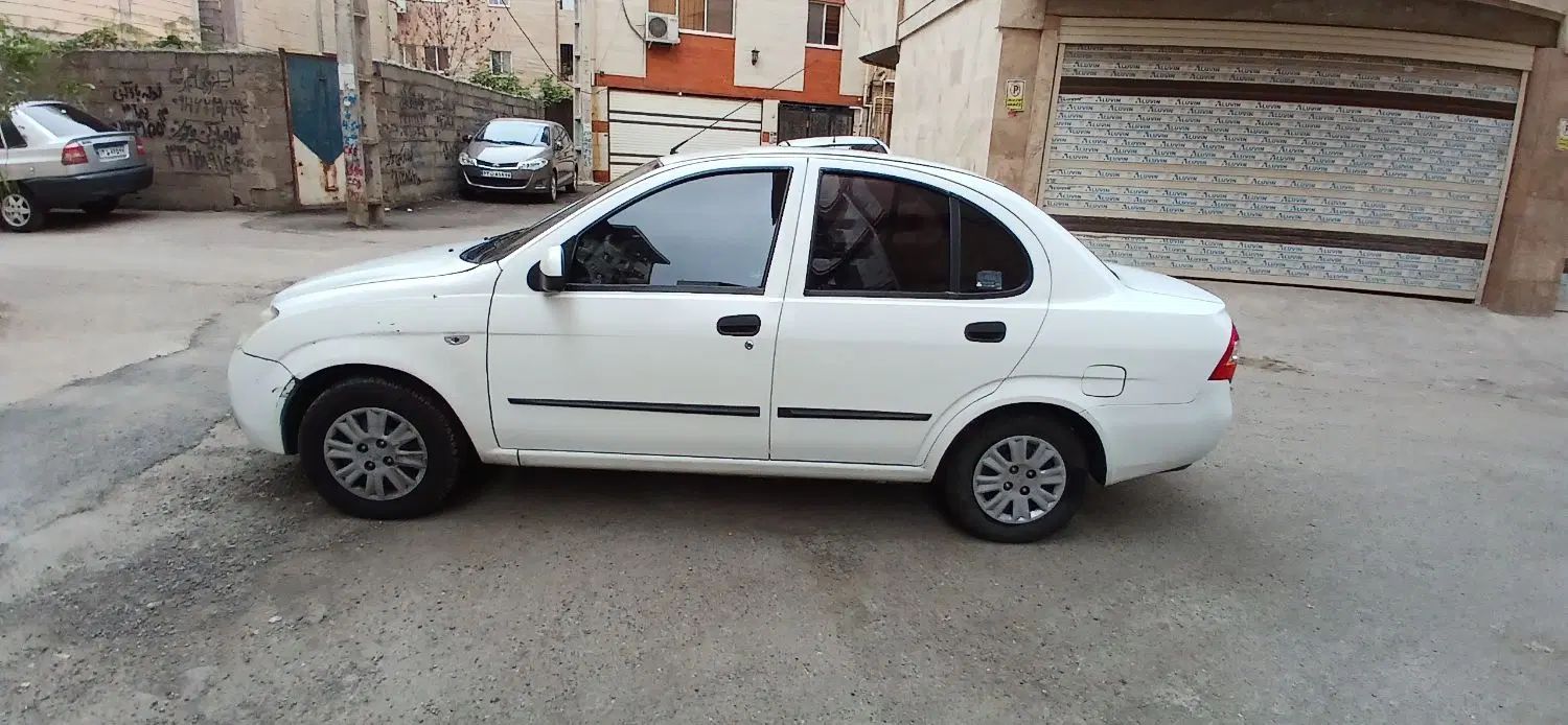 تیبا صندوق دار SX - 1401
