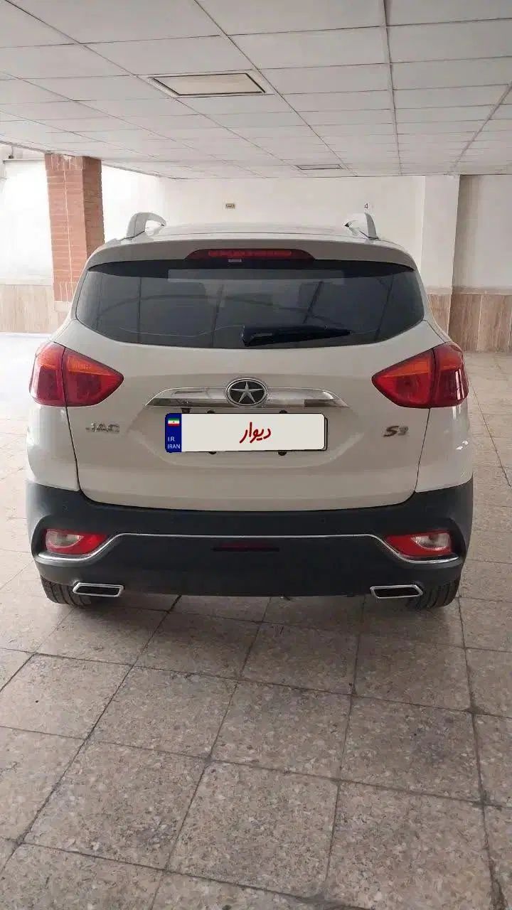 جک S3 اتوماتیک - 1402