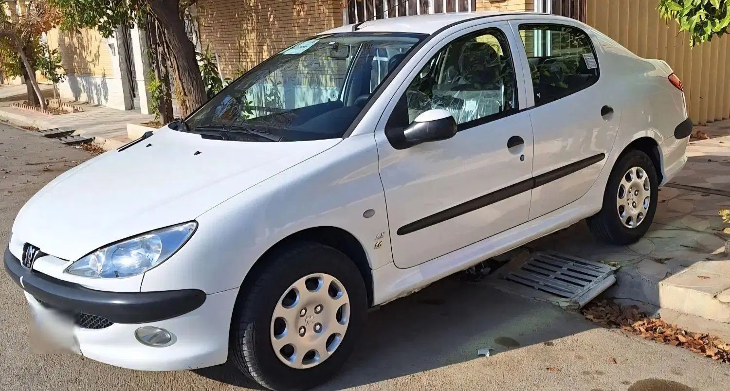 پژو ۲۰۶ صندوق دار v8 - 1398