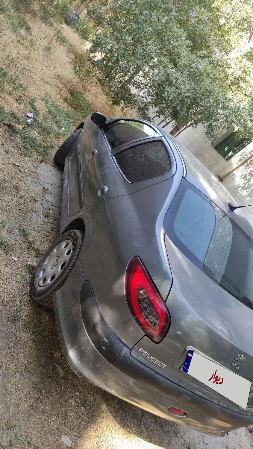 خودرو پژو، ۲۰۶ صندوق دار آگهی ann_20084022