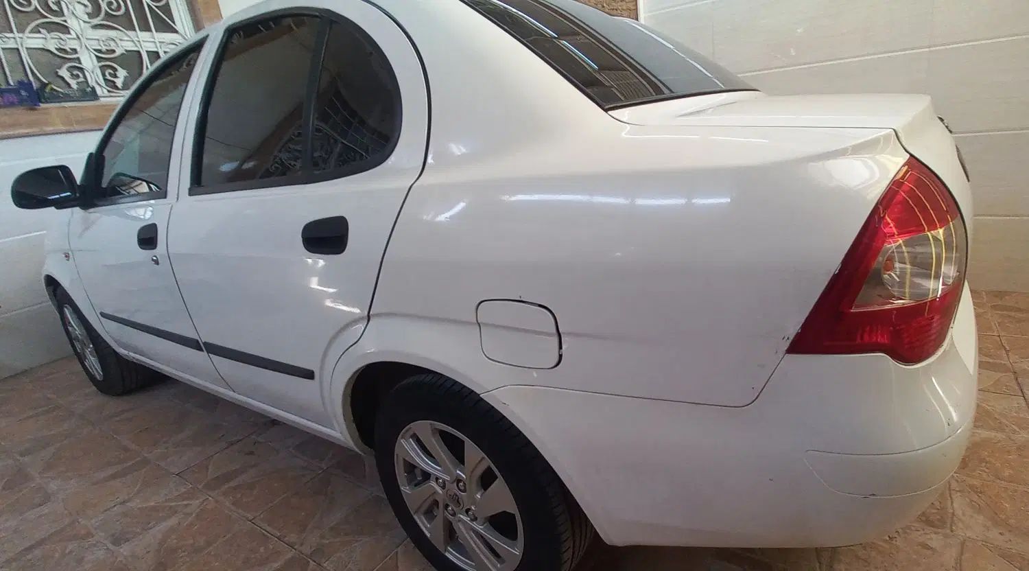 تیبا صندوق دار SX - 1397