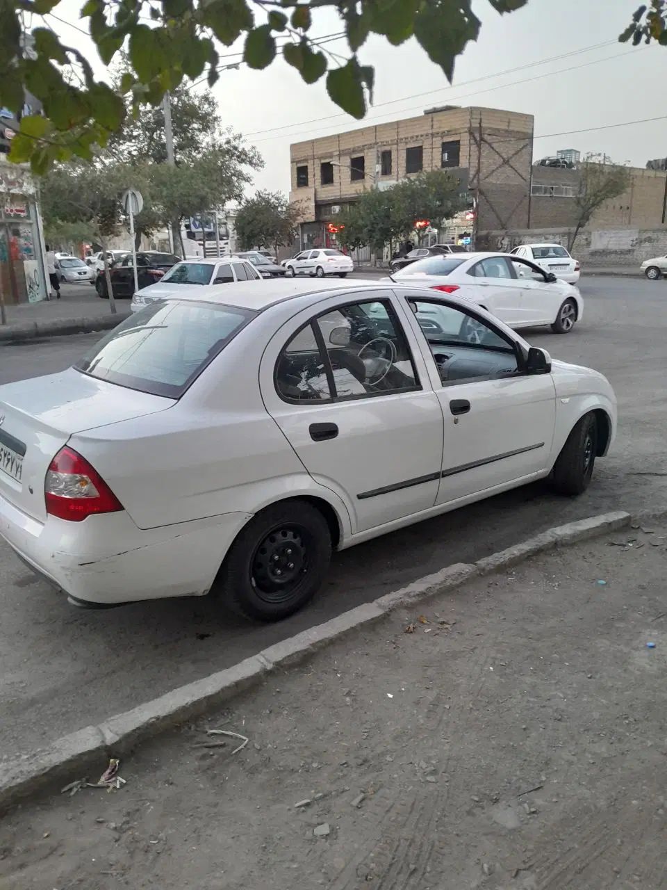 تیبا صندوق دار SX - 1395