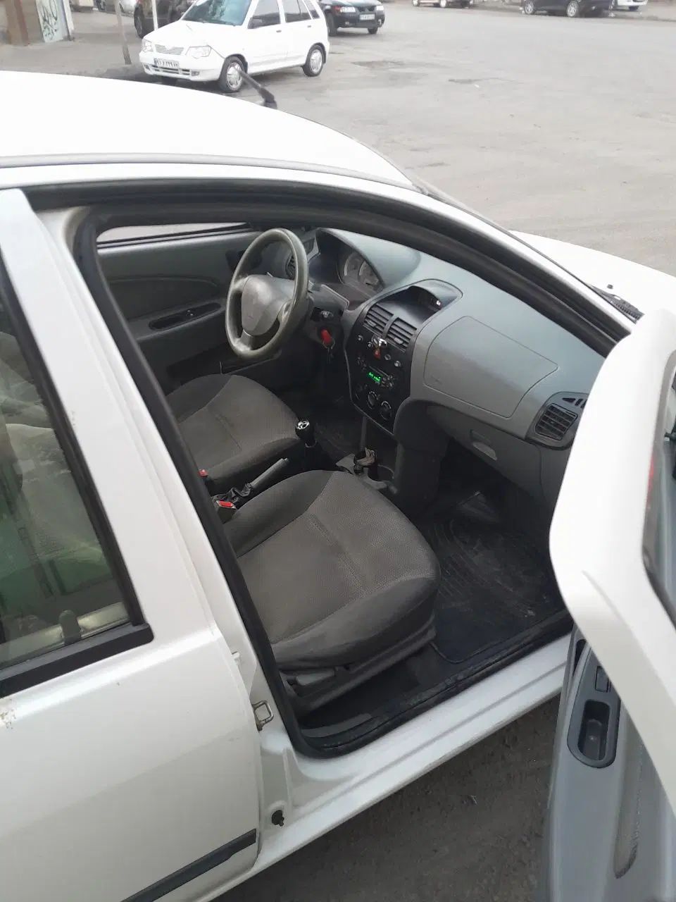 تیبا صندوق دار SX - 1395