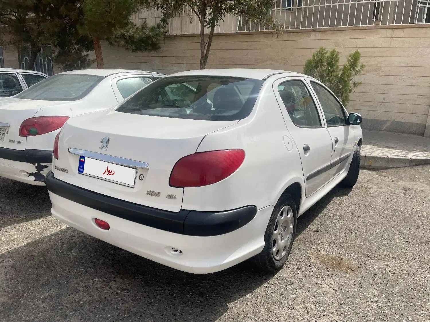 پژو ۲۰۶ صندوق دار v10 - 1388