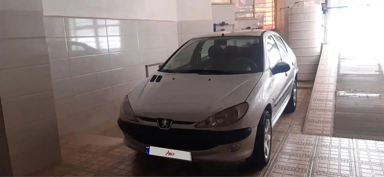 پژو ۲۰۶ صندوق دار v8 - 1392