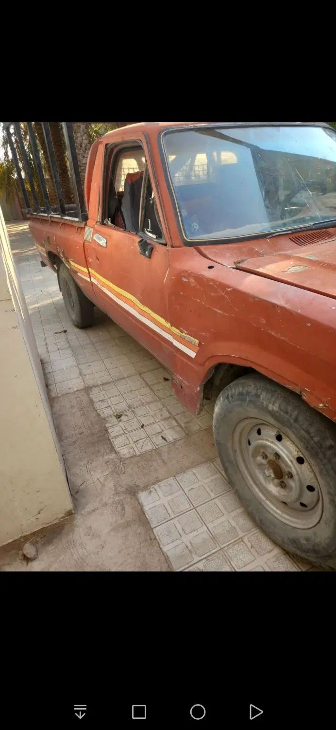 تویوتا کمری XLE - 1402