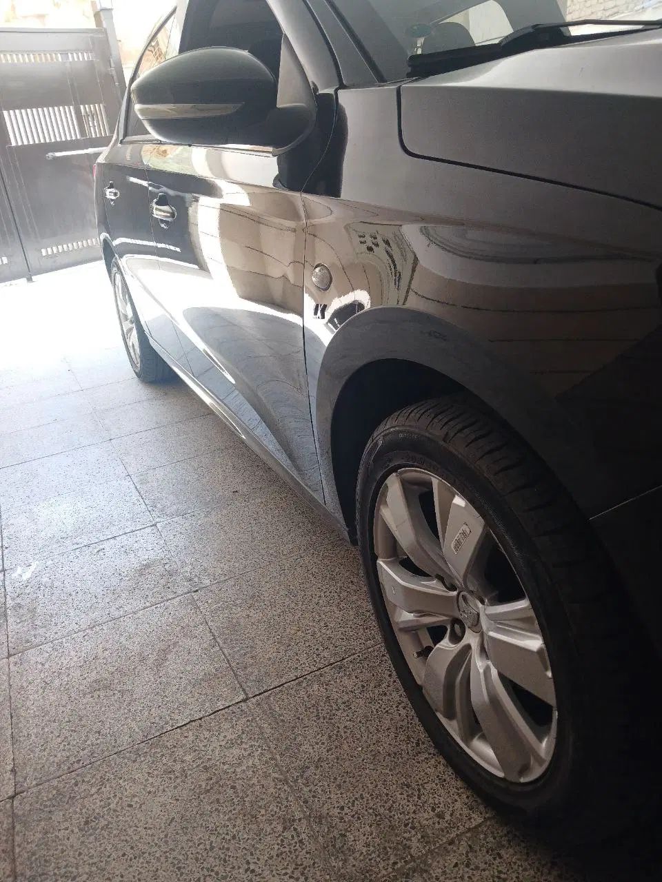 تارا اتوماتیک V4 LX - 1403