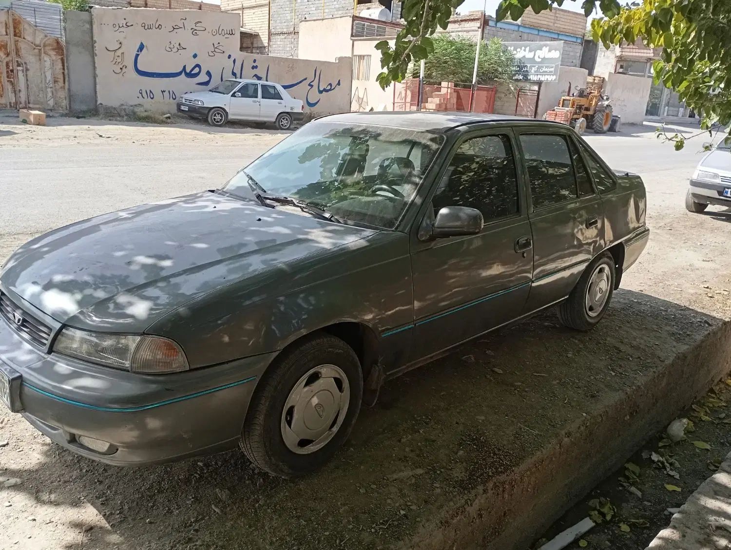 دوو سیلو سدان - 1381