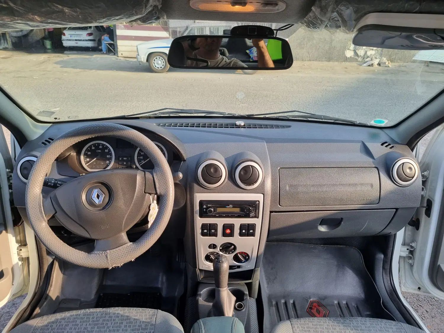 رنو تندر 90 E2 - 1396