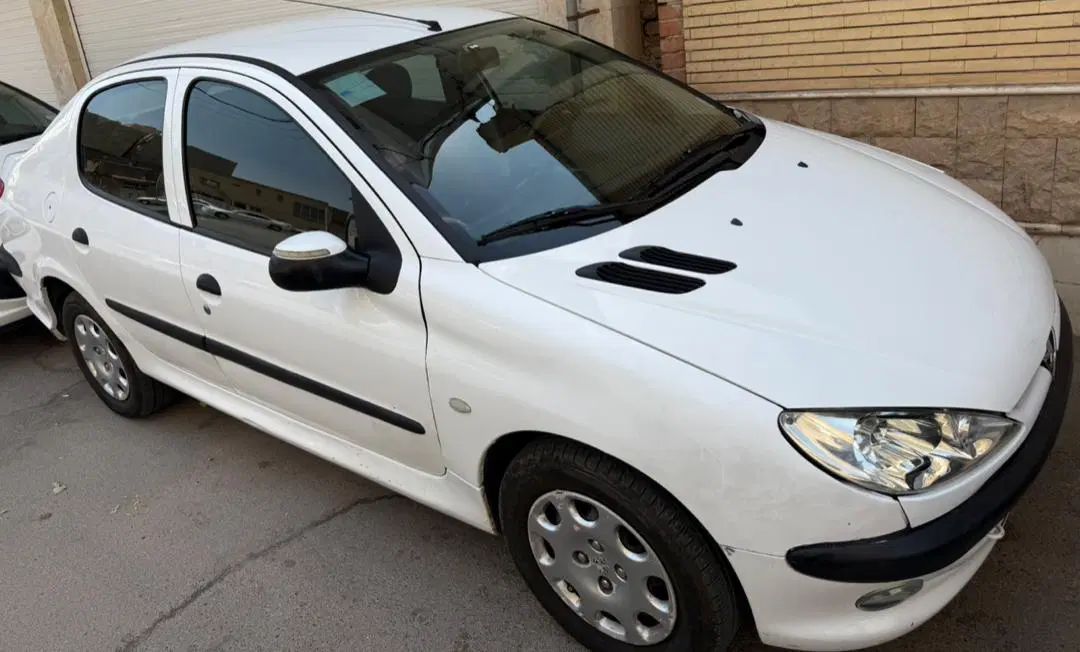 پژو ۲۰۶ صندوق دار v8 - 1395