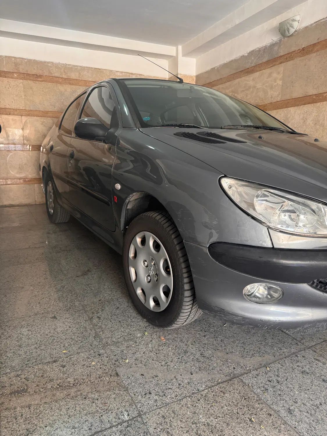پژو ۲۰۶ صندوق دار v8 - 1395