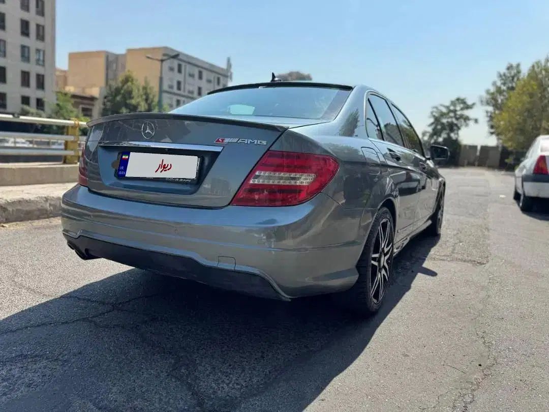 بنز C 200 - 2012
