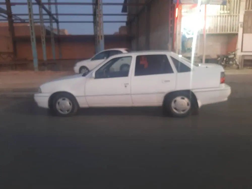 دوو سیلو سدان - 1376