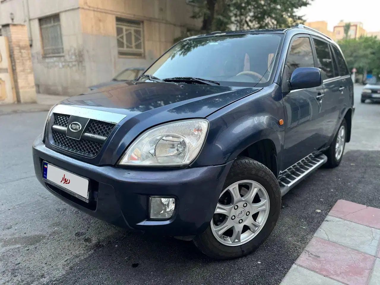 خودرو ام وی ام، X33 آگهی ann_20085516